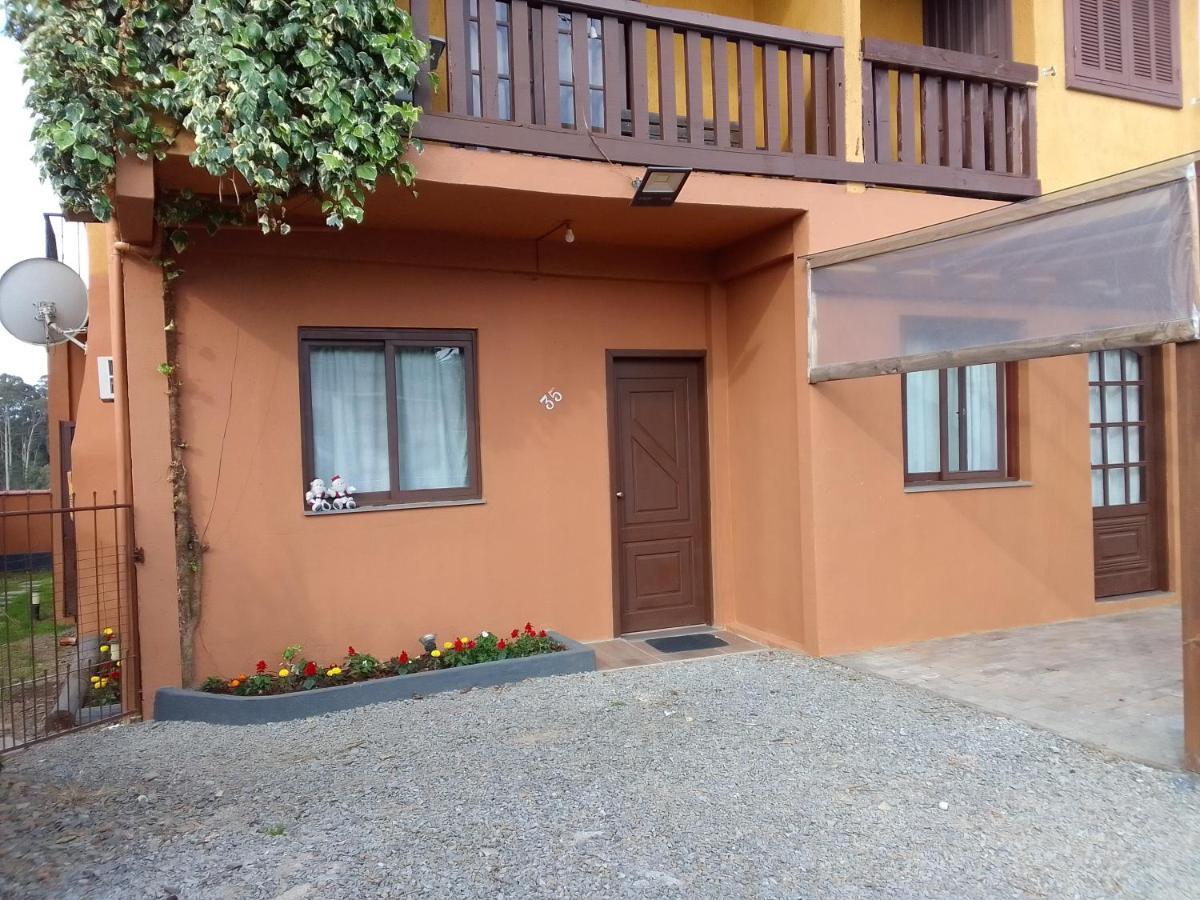 Residencial Dom Celeste 卡内拉 外观 照片