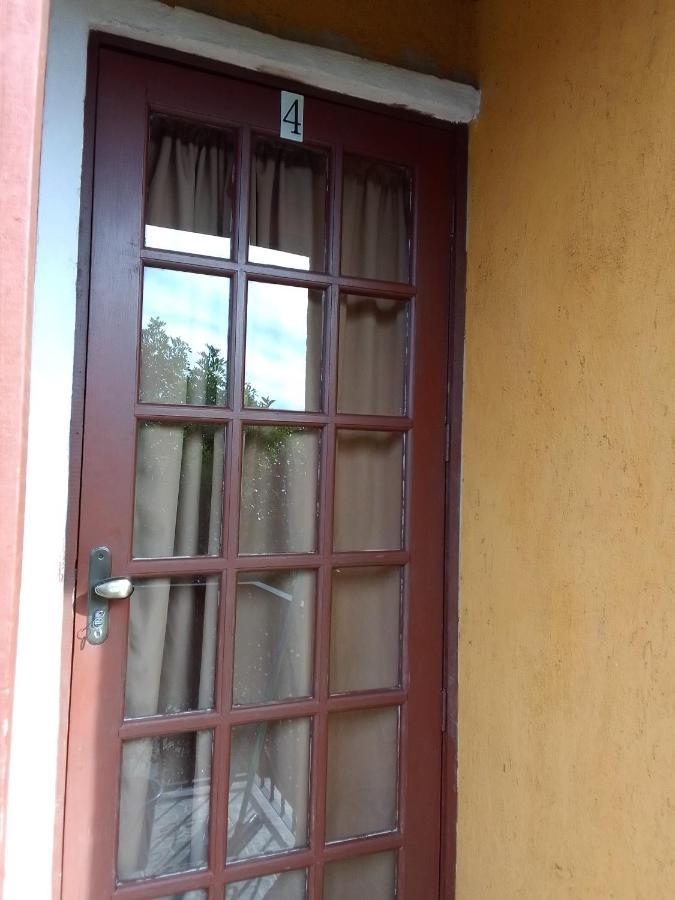 Residencial Dom Celeste 卡内拉 外观 照片