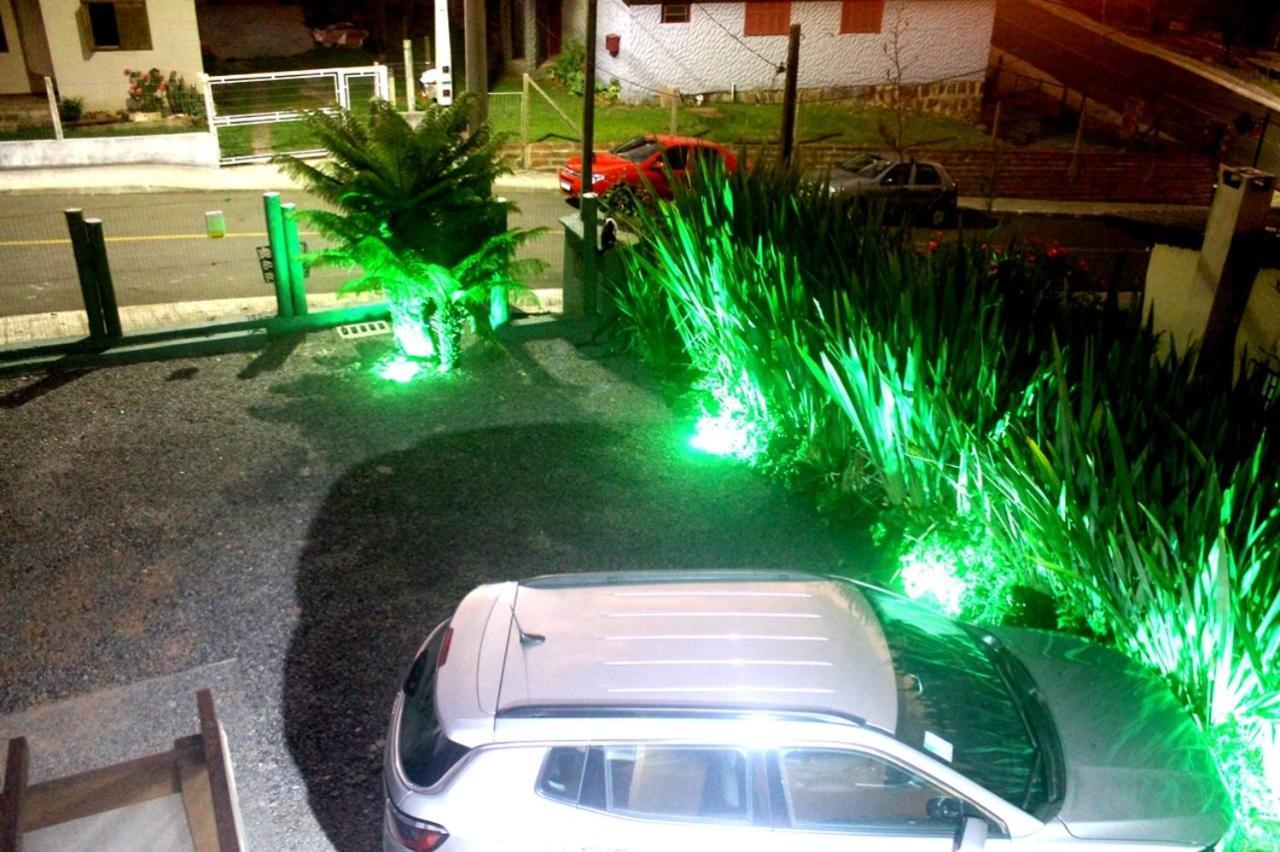 Residencial Dom Celeste 卡内拉 外观 照片